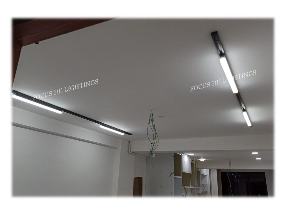 Core Line Tracking Led LINEAR TRACK FITTING LED 10w / 20w - FOCUS DE LIGHTINGS PTE LTD