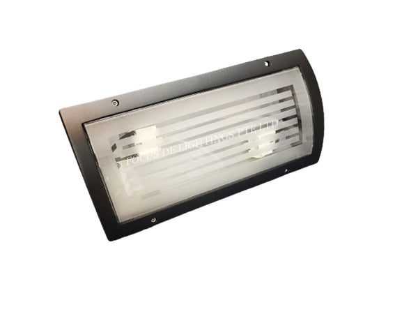 OUTDOOR WALL LAMP C-L LINK-LITE 5510 W/PHILIPS 8.5W LED PLC TUBES