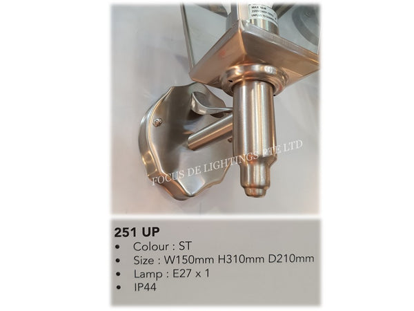 OUTDOOR LAMP WALL 251 -STAINLESS STEEL
