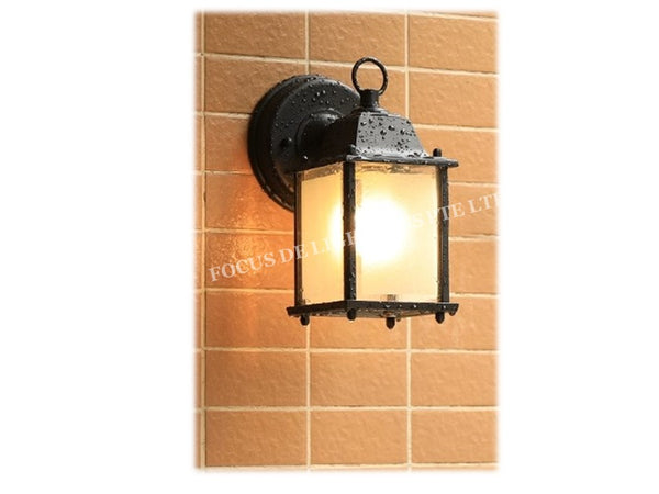 WALL LAMP 8333 E27 HOUSE FROSTED BLACK