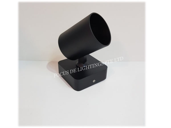 CEILING MOUNTED TRACK SPOTLIGHT LAMP -BLACK ONLY