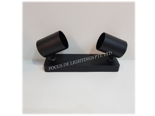 CEILING MOUNTED TRACK SPOTLIGHT LAMP -BLACK ONLY