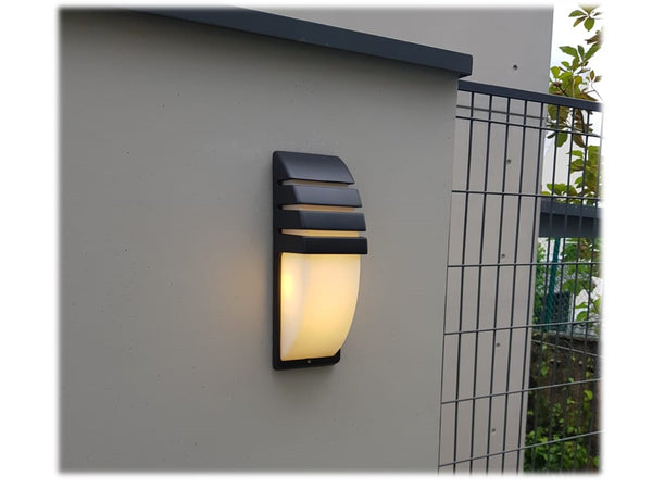 OUTDOOR LAMP WALL 3556 (BLACK)
